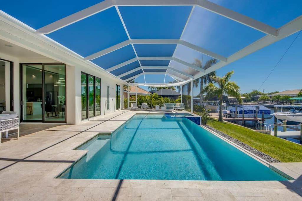Villa Sensation By Coralvilla - New,Modern With Pool Κέιπ Κόραλ Εξωτερικό φωτογραφία